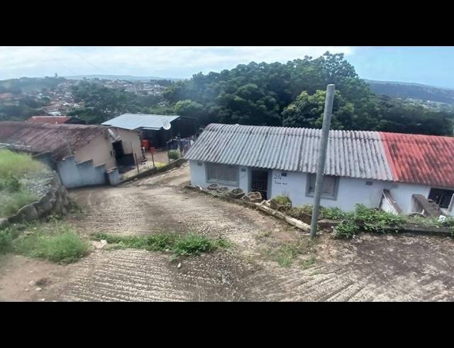 2 BEDROOM HOUSE FOR SALE IN SHALLCROSS